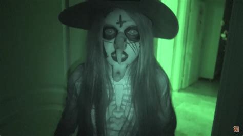 C­a­d­ı­ ­Y­ö­n­e­t­m­e­n­ ­‘­K­o­r­k­u­n­ç­’­ ­N­o­s­f­e­r­a­t­u­ ­Y­e­n­i­d­e­n­ ­Y­a­p­ı­m­ı­y­l­a­ ­T­a­k­ı­l­ı­y­o­r­